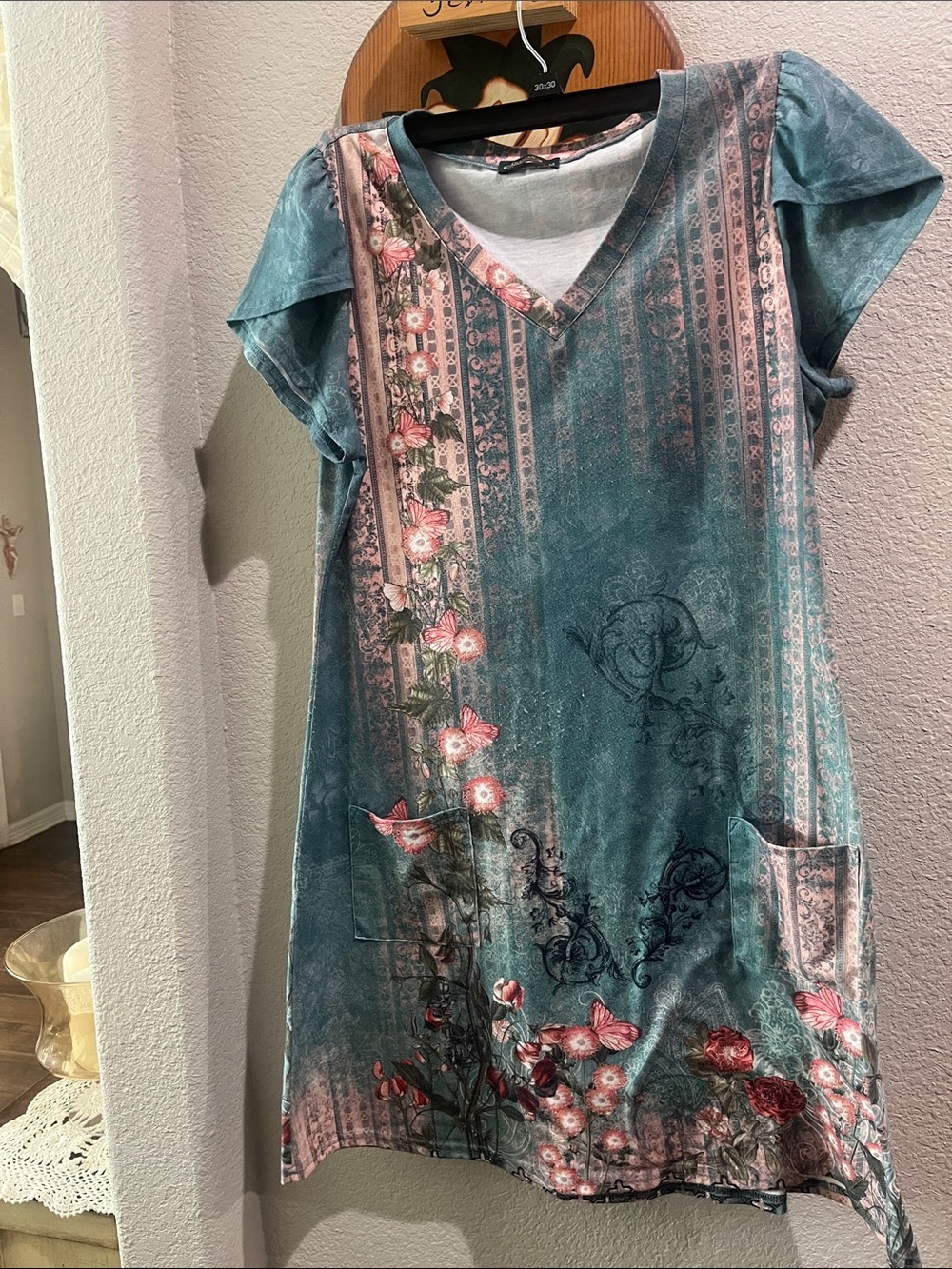 Floral V-Neck Midi Dress in Teal and Pink